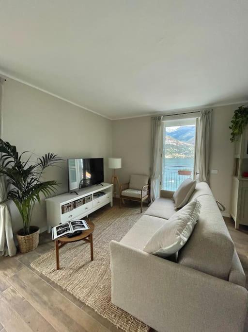 Il Noce Lake View Apartment Lezzeno Exterior foto